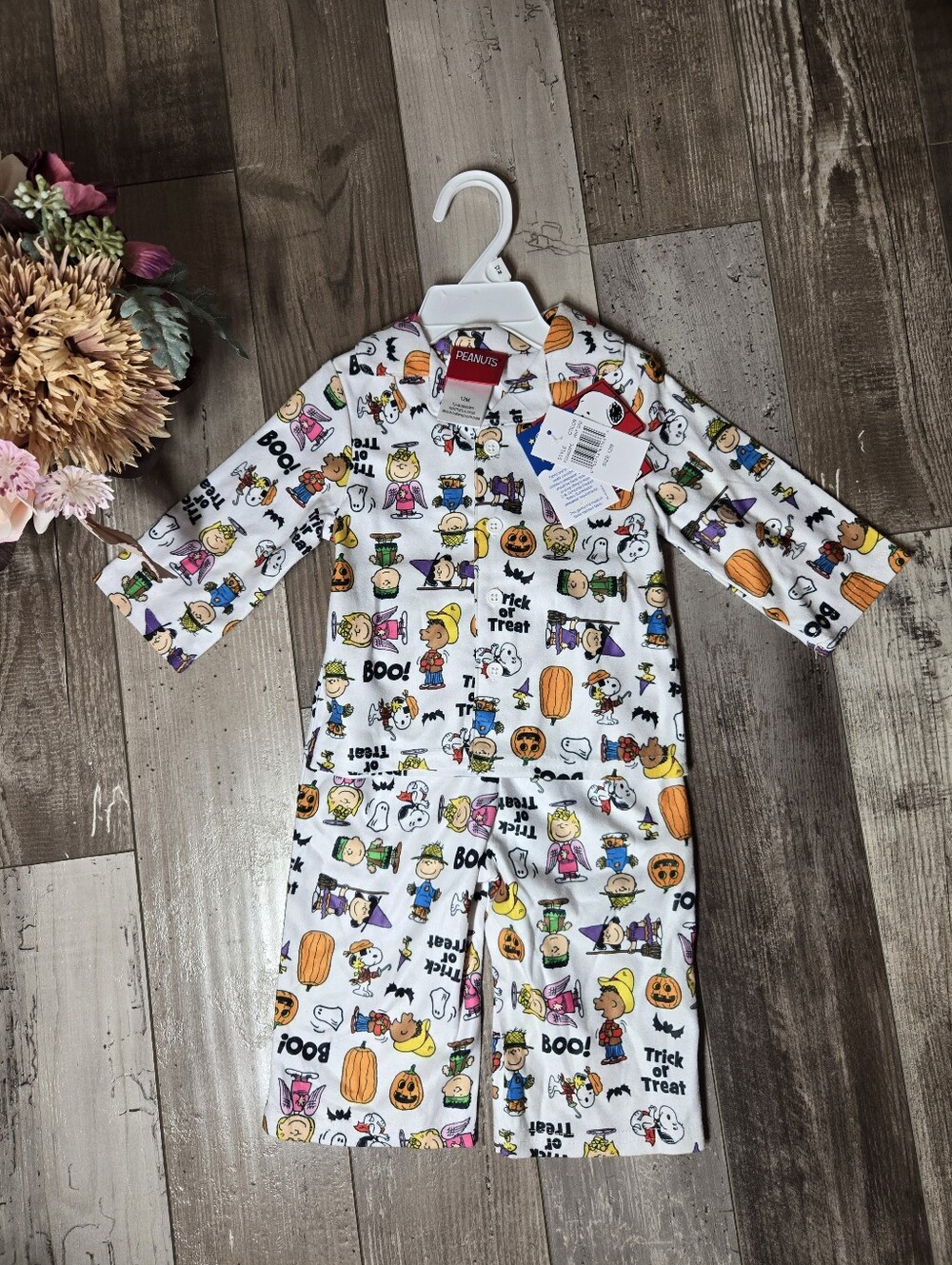 NWT Peanuts Halloween Kids Pajama Set - White with Characters Size 12m